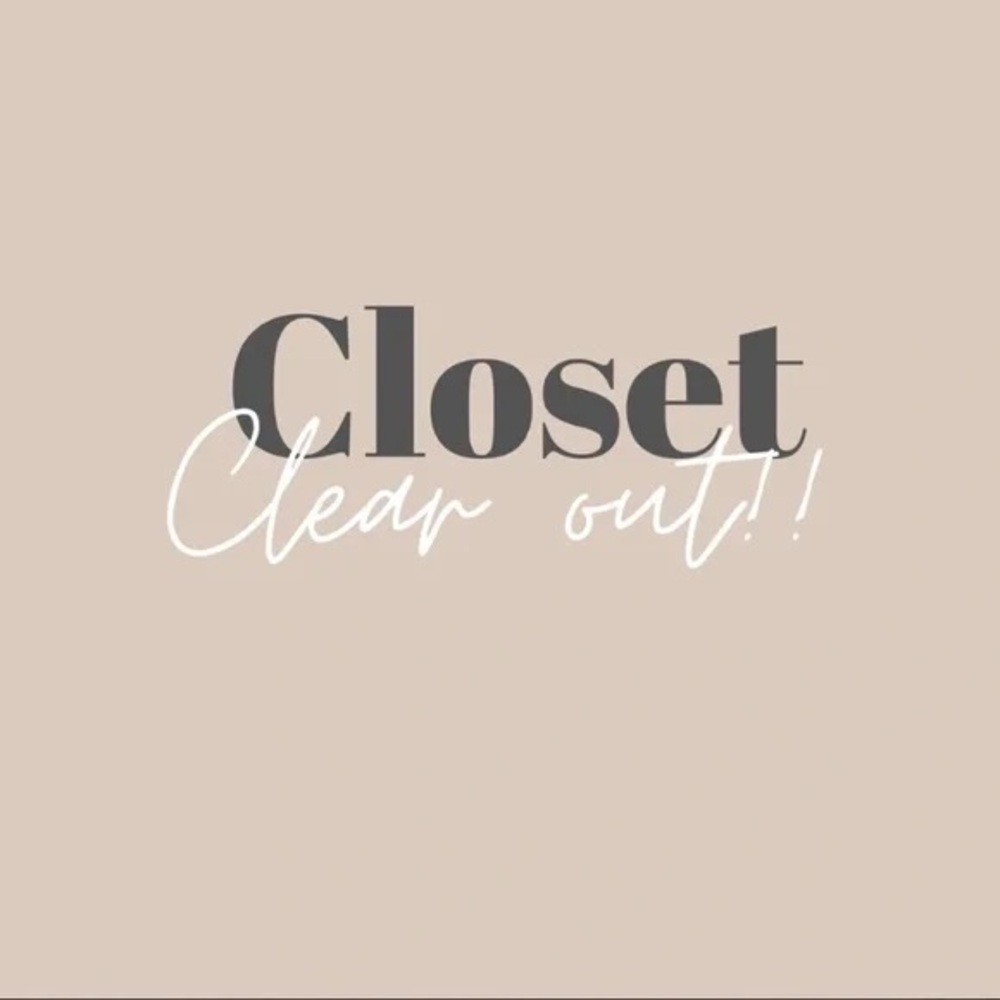 Make an offer 💕 Closet Clean Out!